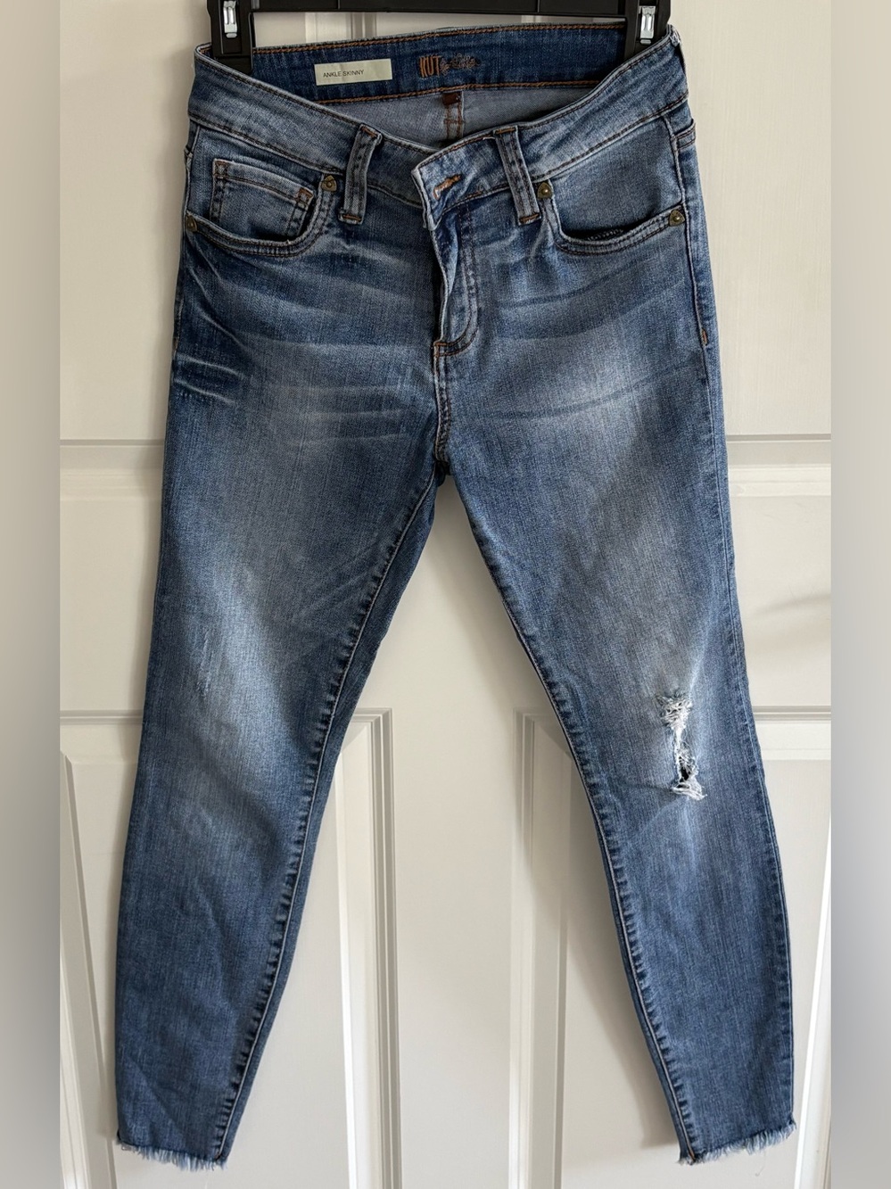 Kut from the Kloth Light Blue Ankle Skinny Jeans